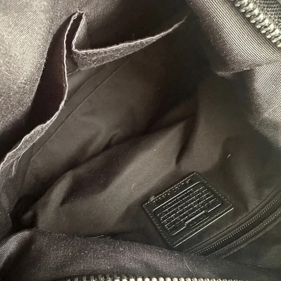 Coach Legacy Stripe Duffle Bag - Picture 13 of 16